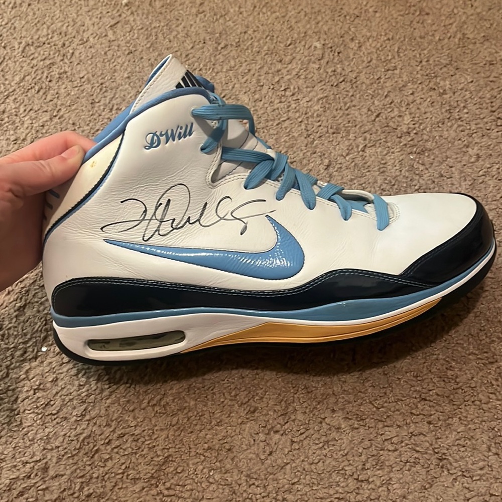 Signed NBA Tennis shoe- worn in scrimmage